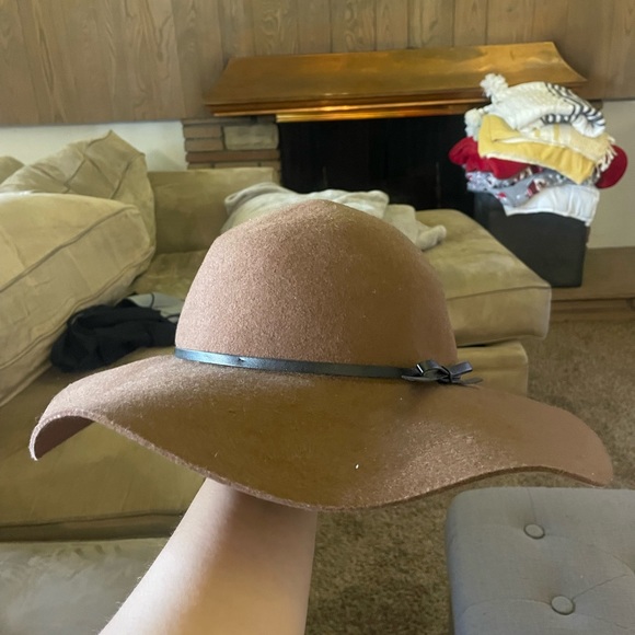 Target Sun hat - Picture 2 of 3